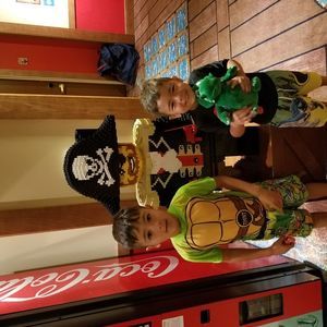 Meet your Posher, Michael